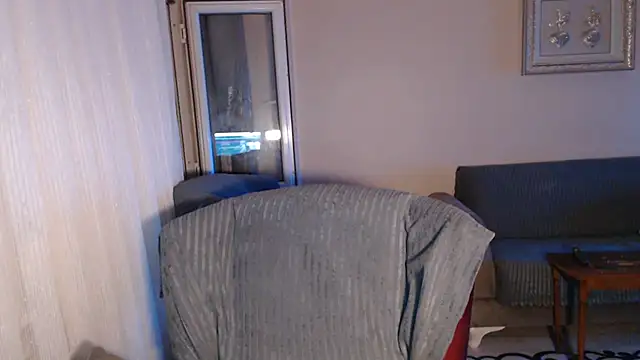 handsomeee04 online show from October 22, 9:51 pm