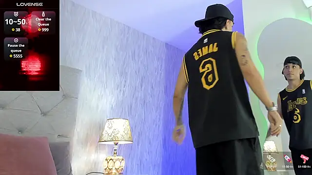 jason hanks8 online show from February 4, 12:44 pm