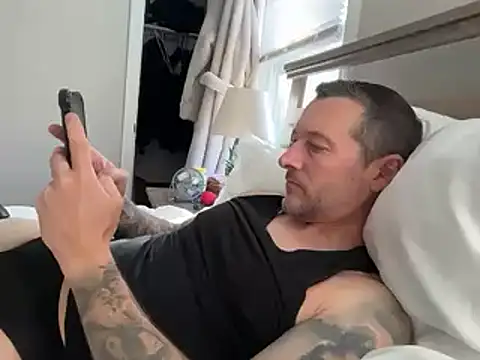 moon-boy online show from November 6, 6:11 pm