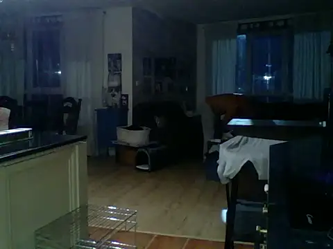 kevincumporn online show from December 18, 4:08 am