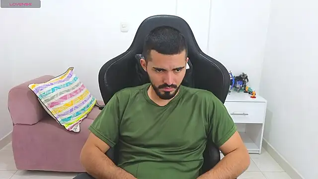 Massimoo 07 online show from February 4, 6:25 pm