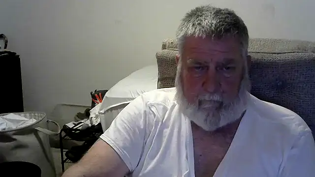 viejo oso online show from March 7, 6:22 am