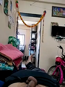 hot punekar online show from November 22, 7:19 am