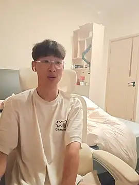 A11414 online show from March 18, 6:33 pm