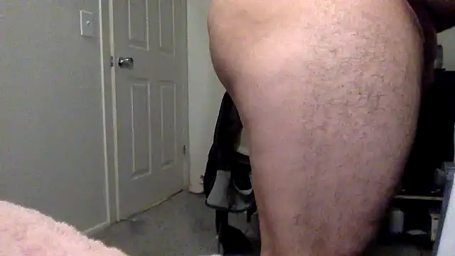 bubblebut420 online show from December 5, 1:40 pm