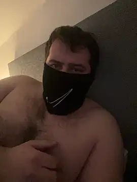 lonelypeanuts online show from December 23, 3:33 pm