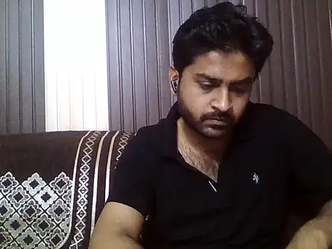 indihotguy online show from April 2, 7:27 am