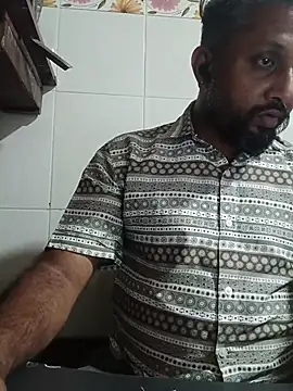 carria homes online show from April 12, 9:33 am