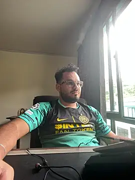 EMILIOHOT online show from April 27, 6:57 pm