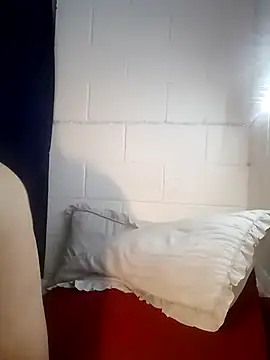 k1oudE online show from March 18, 2:09 pm