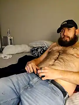 StruggleSnuggles online show from January 6, 4:04 am