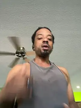 Coco-Licious online show from January 4, 4:32 pm