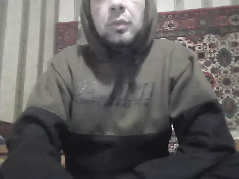 Snapshot of AlferezzSolvajo chatting on October 15, 6:43 am AlferezzSolvajo online show from October 15, 6:43 am
