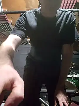 Snapshot of drummer9 chatting on October 2, 2:04 am drummer9 online show from October 2, 2:04 am