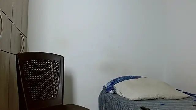 lonelydick2002 online show from January 10, 5:56 am