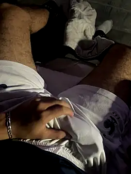 emmarod18 online show from December 19, 8:33 am