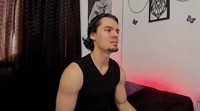 maxi styles online show from January 22, 5:38 pm