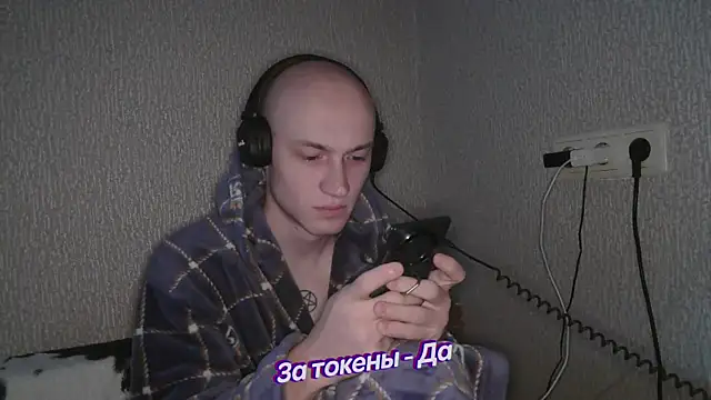 Snapshot of johnny_positive chatting on January 14, 5:08 am johnny positive online show from January 14, 5:08 am