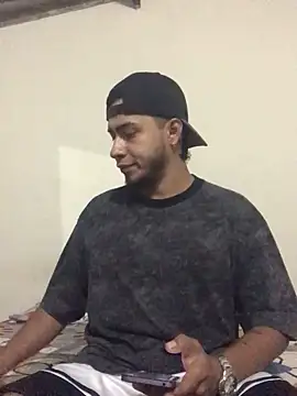 Snapshot of Danger27 chatting on January 10, 4:12 am Danger27 online show from January 10, 4:12 am