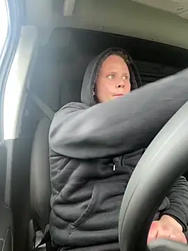 2ldnlads online show from January 19, 11:12 am