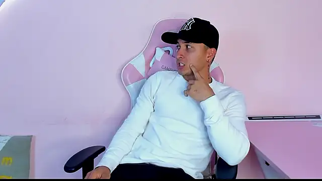 BrandonColee online show from January 15, 8:11 pm