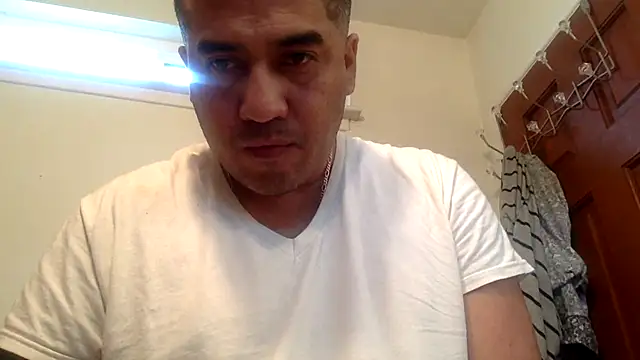 Snapshot of smoothwick chatting on March 1, 5:27 pm smoothwick online show from March 1, 5:27 pm