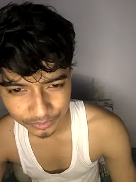 Snapshot of kaif_220 chatting on September 18, 7:27 pm kaif 220 online show from September 18, 7:27 pm