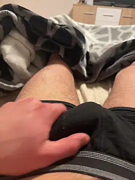 derbyo online show from February 9, 8:02 pm