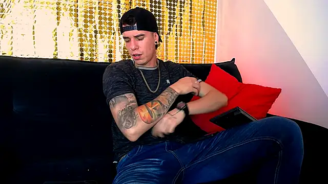 Baan10 online show from March 19, 2:13 pm