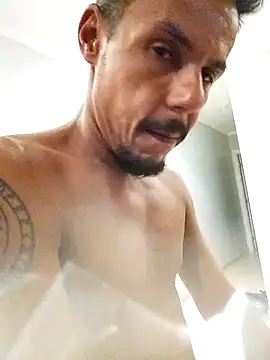 Santanacumxplod online show from January 7, 3:11 am