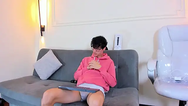 Cum hunters online show from January 8, 3:23 am