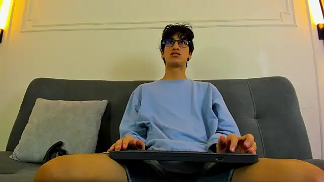 Cum hunters online show from February 17, 3:16 am