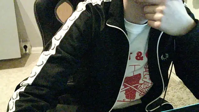 realhotBoy787 online show from February 22, 7:32 pm