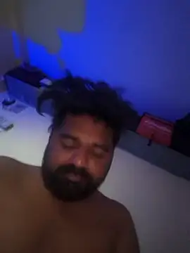 Snapshot of Raziv_komal143 chatting on March 17, 1:24 am Raziv komal143 online show from March 17, 1:24 am