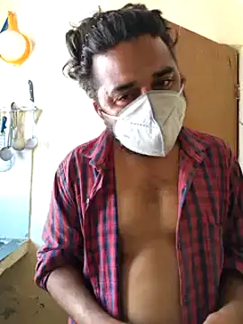 Snapshot of Raziv_komal143 chatting on February 23, 5:50 am Raziv komal143 online show from February 23, 5:50 am