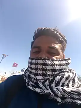 Snapshot of Raziv_komal143 chatting on March 5, 6:12 am Raziv komal143 online show from March 5, 6:12 am