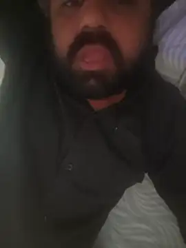 Snapshot of Raziv_komal143 chatting on February 21, 2:17 am Raziv komal143 online show from February 21, 2:17 am