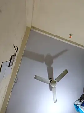 Snapshot of Raziv_komal143 chatting on February 18, 11:52 pm Raziv komal143 online show from February 18, 11:52 pm