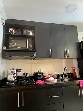 dereckgreen online show from April 10, 6:04 pm