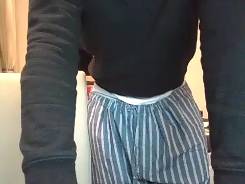 Loverboiii nathan online show from June 8, 7:37 pm