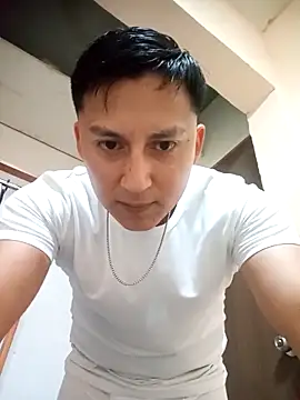 LuisMex1998 online show from April 14, 11:10 am