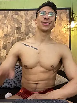 ApoloCruz online show from December 22, 10:29 pm