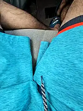 Snapshot of j0nathan00 chatting on January 23, 11:48 am j0nathan00 online show from January 23, 11:48 am