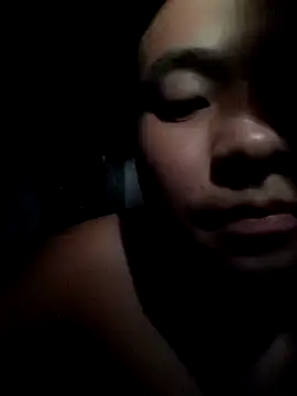 zxc78911 online show from May 25, 4:24 pm