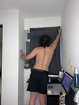 ttylloserxxx online show from January 24, 8:34 am