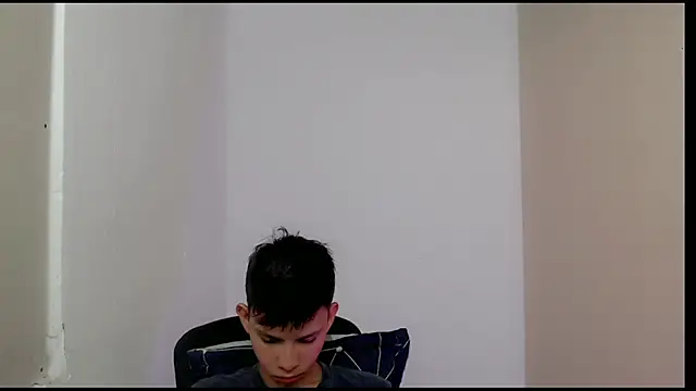 Alexxx lov online show from March 13, 12:35 pm