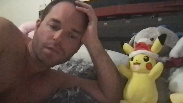 Funnyjul31 online show from November 9, 9:52 pm