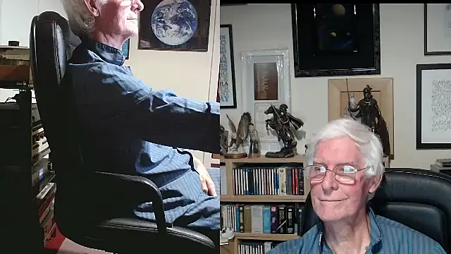 Snapshot of bigears chatting on October 31, 11:52 pm bigears online show from October 31, 11:52 pm