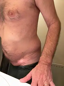 vincent1522 online show from November 27, 7:34 am