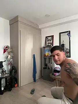 Snapshot of Dantee_Stone chatting on March 7, 5:17 pm Dantee Stone online show from March 7, 5:17 pm